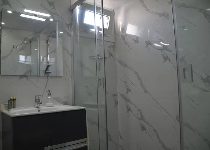 Myramar Mare Nostrum מלון פואנגירולה